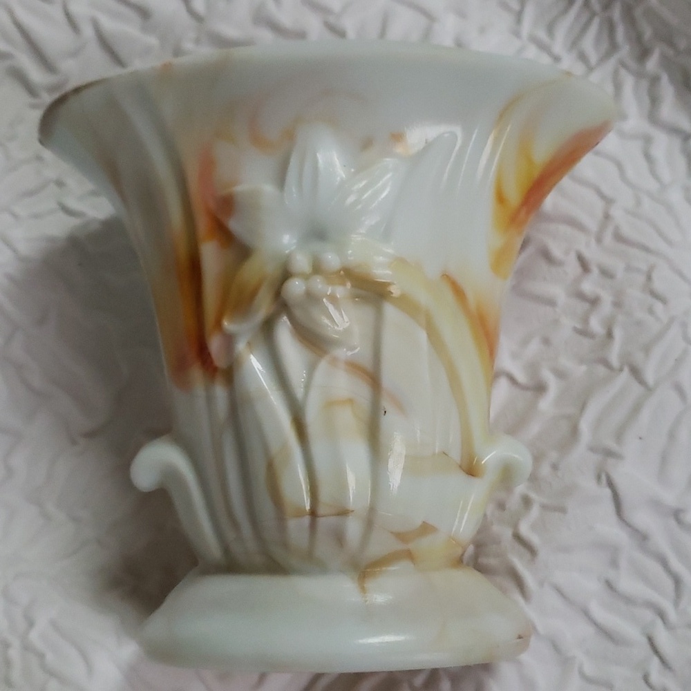 Small Akro Agate Lily Vase White and Orange Slag Depression Glass - Picture 3 of 16
